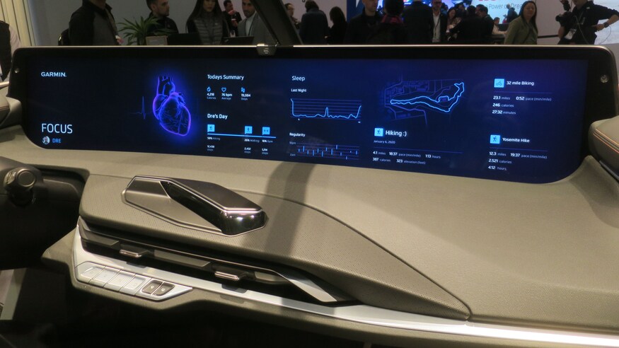 未來(lái)車(chē)載顯示器 3D影像、全息顯示與真實(shí)觸感觸摸屏的酷炫進(jìn)化